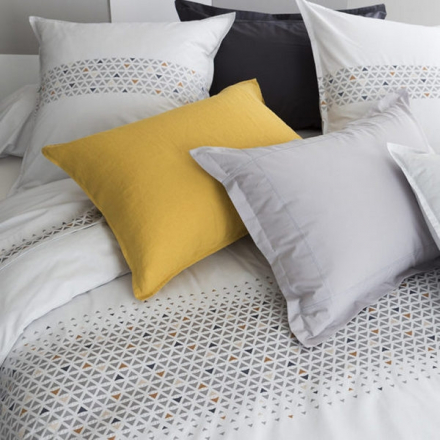 PANTONE. НАЗВАНЫ МОДНЫЕ ЦВЕТА 2021 ГОДА.