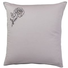 Квадратна сатинова наволочка з подвійним декором та вишивкою PROMESSE